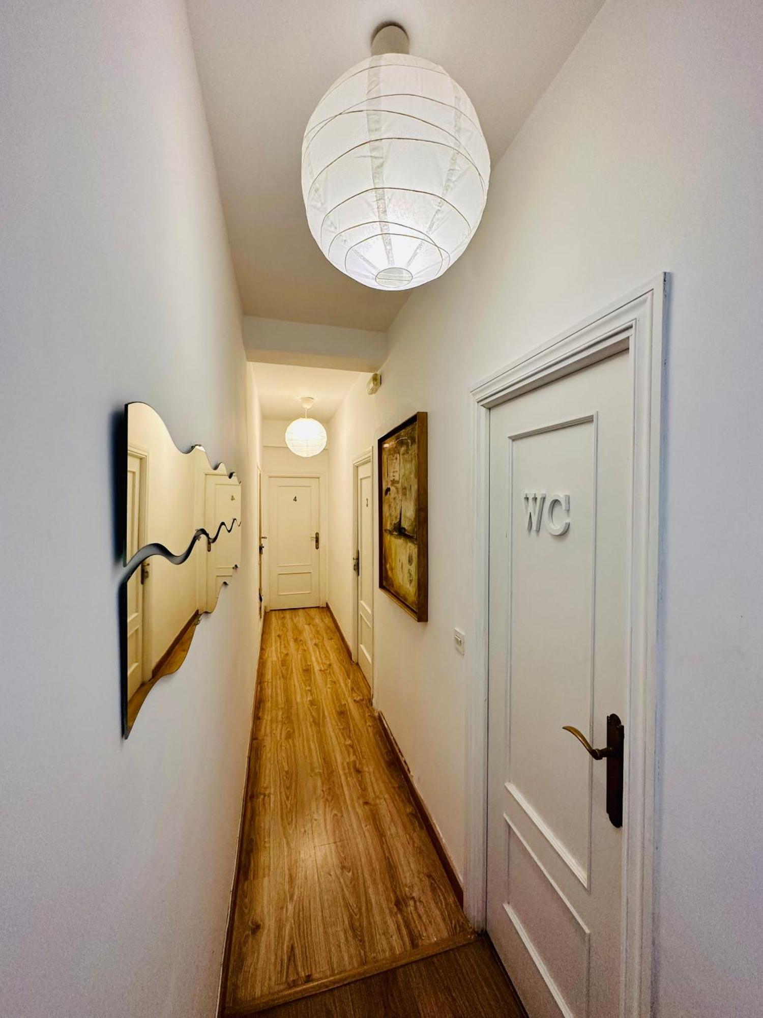 Punta Me Rooms In Madrid Downtown Extérieur photo
